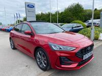 Ford Focus Photo 0