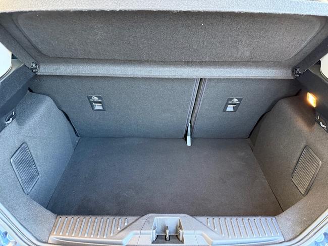 Ford Fiesta Photo 90665d8a-98bd-4215-89fe-c26ce21bd7ec.jpeg