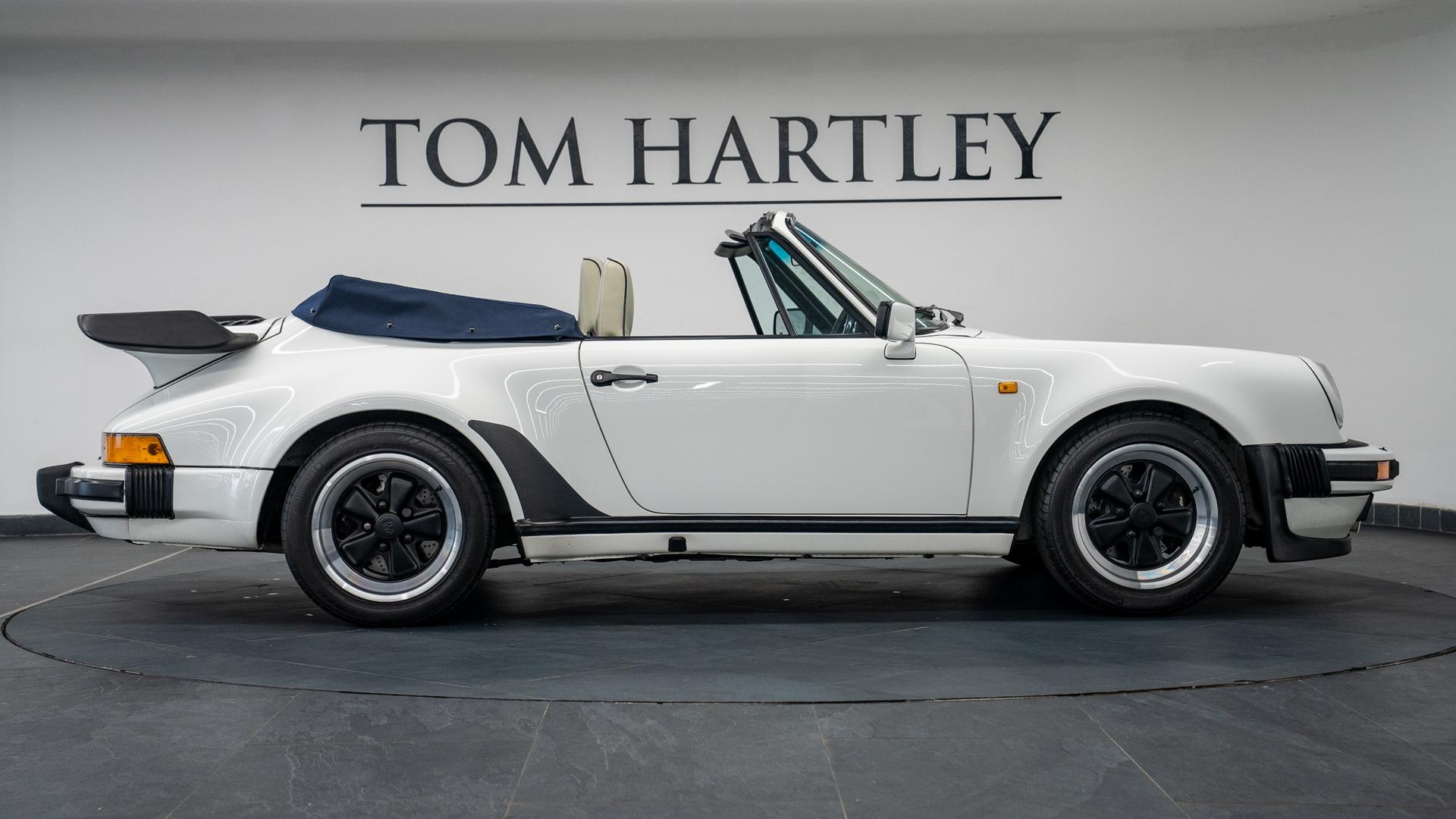 Porsche 911 Photo 908e79c1-b874-433e-b03a-152fc48815da.jpg
