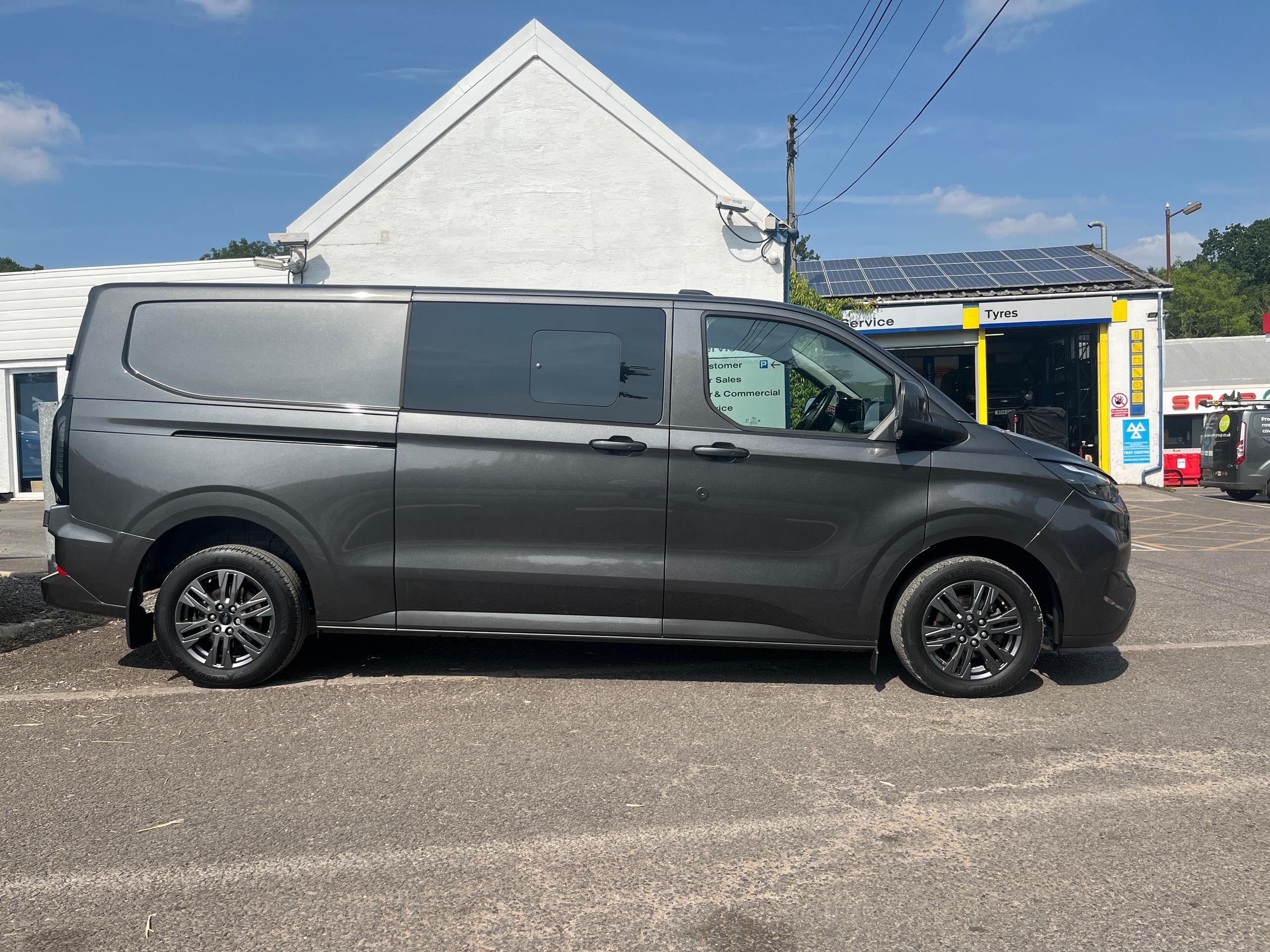 Used Ford TRANSIT CUSTOM VO25YWX 6