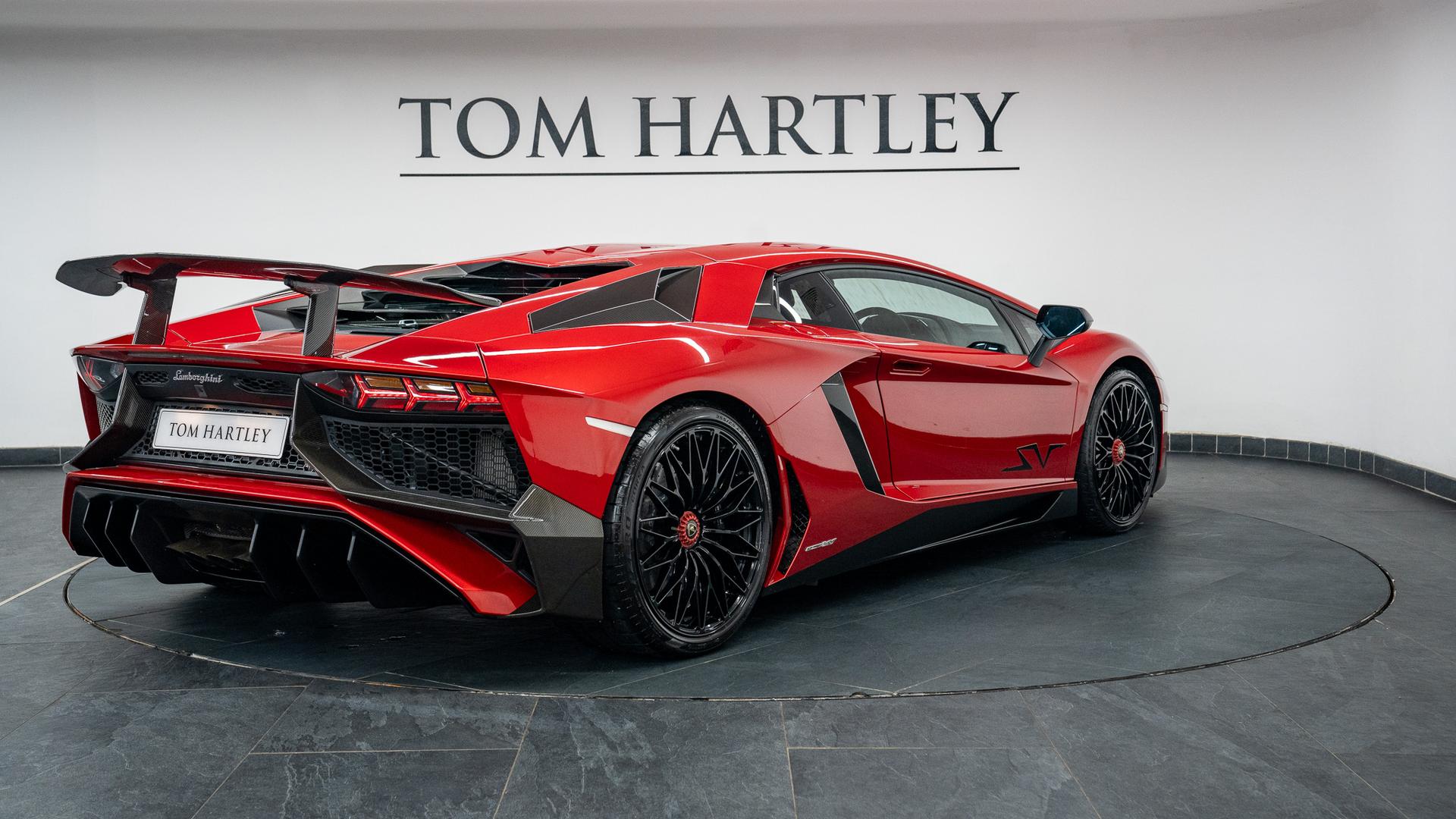 LAMBORGHINI Aventador Photo 909e1469-7978-4be9-b321-51645c89cded.jpg
