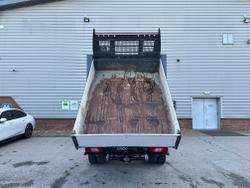 Ford Transit Photo 1