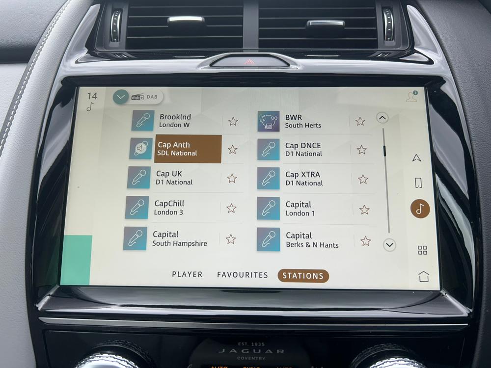 Used Jaguar E-PACE HK24LKV 39