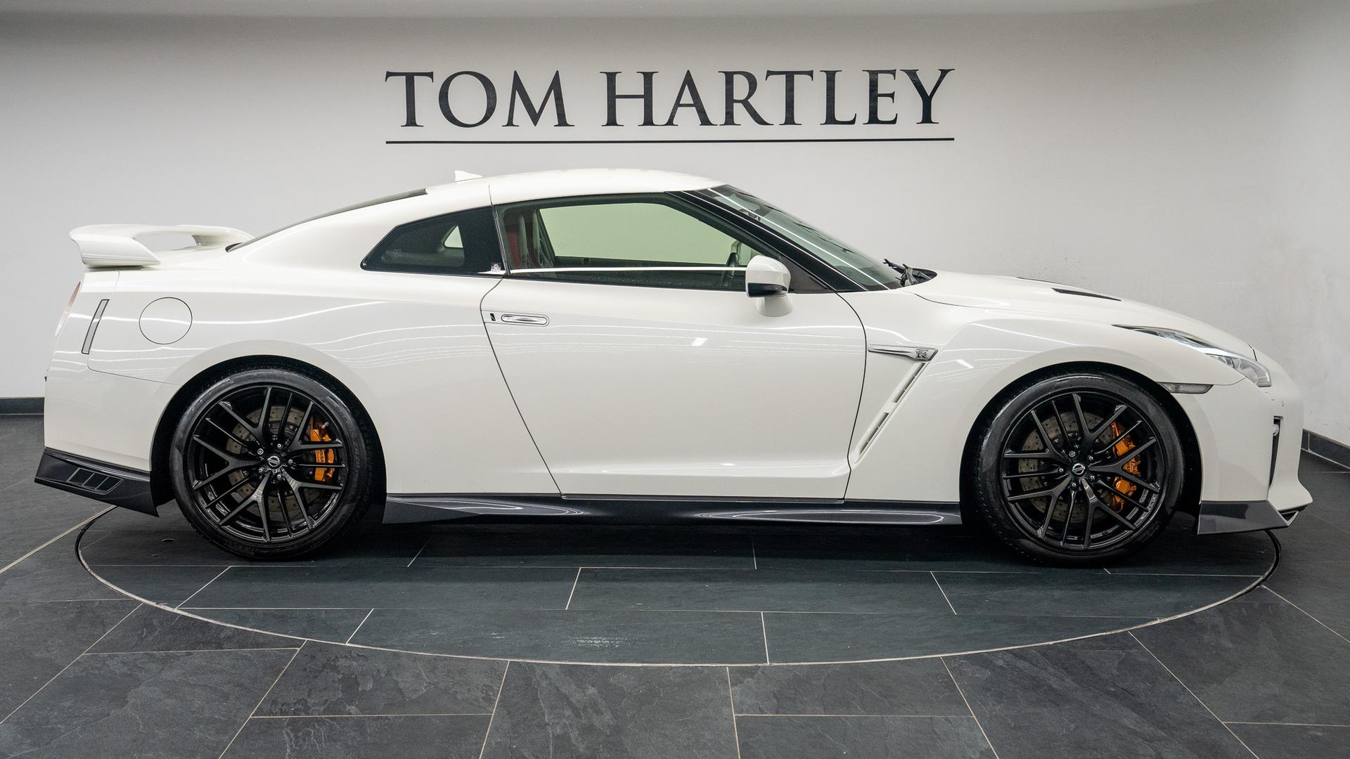 Nissan GT-R Photo 90c48289-6672-4c2b-b383-fbcc4a711f99.jpg