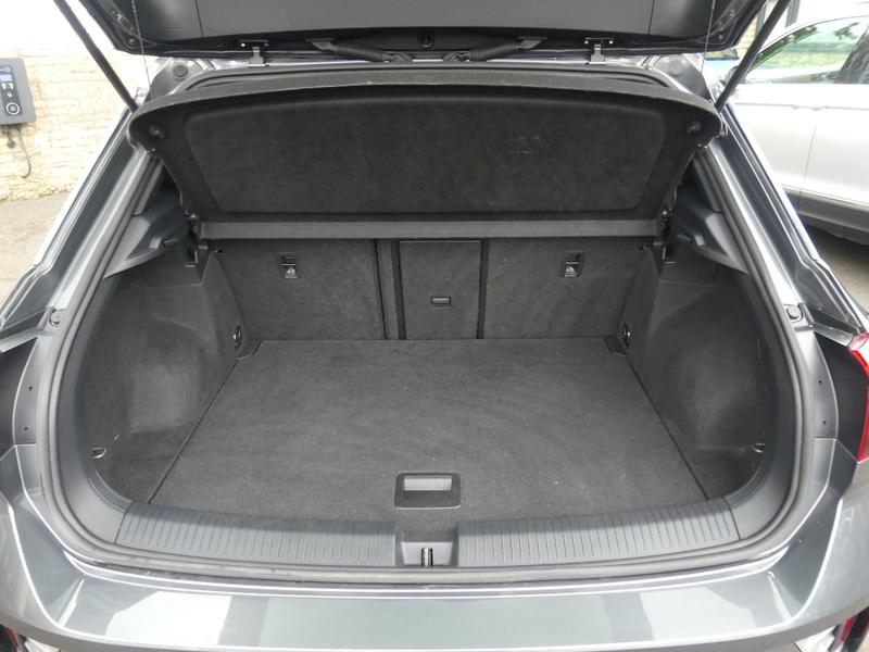 Volkswagen T-Roc Photo 90c48705-2f00-4646-9203-5478af93b219.jpg