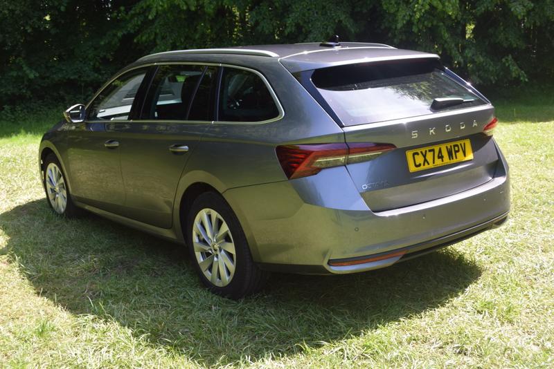 Skoda Octavia Photo 90cd3ac8-486b-43b9-b602-0ca83e4312ec.JPG