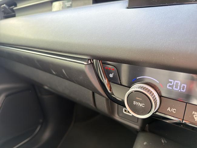 Honda HR-V Photo 90d5f9c6-a375-46e0-aa3b-518c7c901f16.jpg