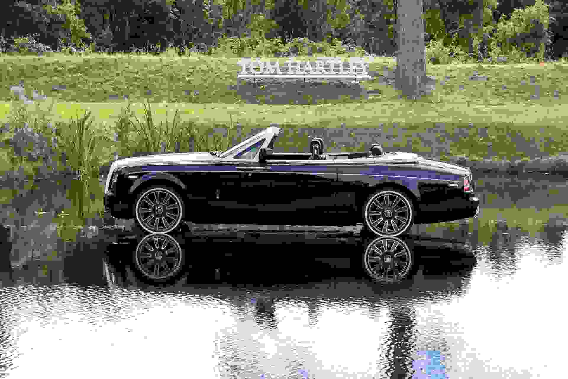 Rolls-Royce PHANTOM DROPHEAD COUPE Photo 90f0ca52-e5e8-45ed-8d4a-a81796af13cc.jpg