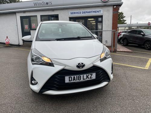 Toyota Yaris Photo 90f5cb05-e388-443a-a04b-c1d8d2bc9035.jpeg