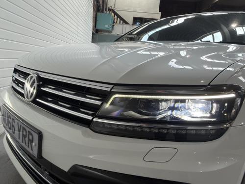 Volkswagen Tiguan Photo 910f64fc-a074-4c64-ac9c-bd789de23a2f.jpeg