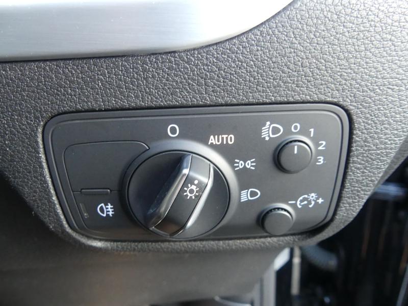 Audi Q2 Photo 911ab82b-ee05-48d7-8c76-7fe5843fd44a.jpg