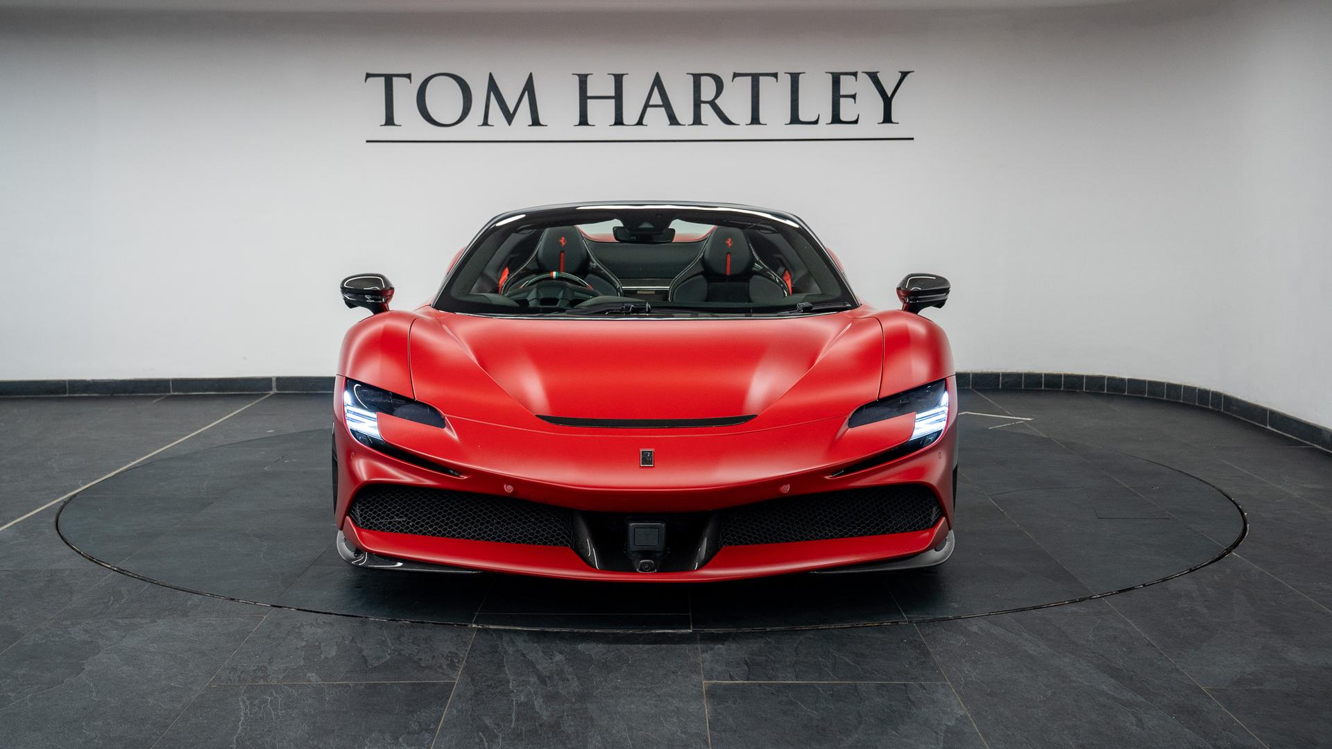 Ferrari SF90 Spider Photo 9127e83f-32a2-4f57-a4bd-46efa9bf0303.jpg