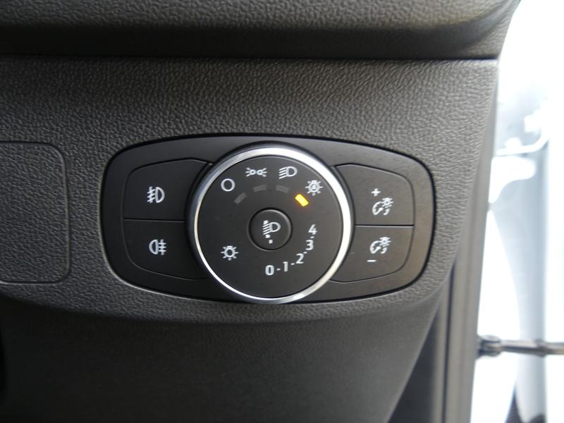 Ford Focus Photo 912ce92c-b104-454d-86f2-2ddc85988ffb.jpg