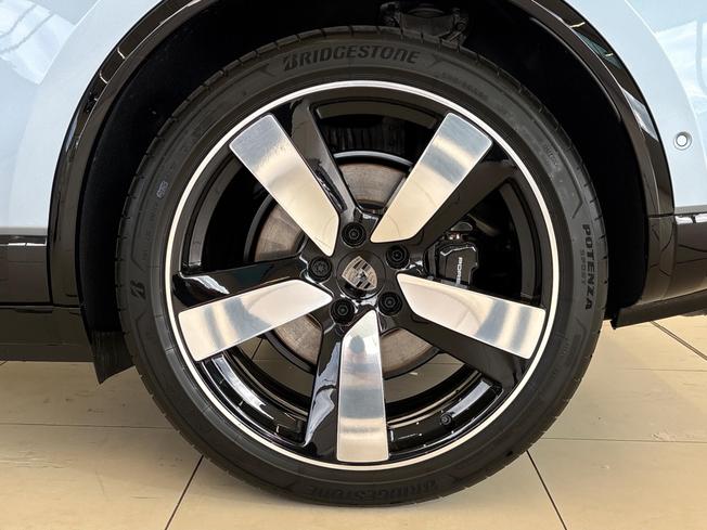 Porsche Macan Photo 26