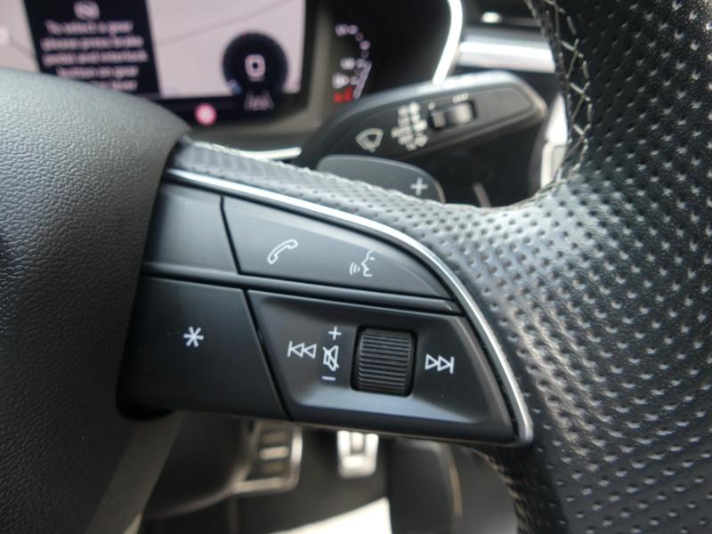 Audi Q3 Photo 9133ab2e-b14c-4f8c-99c0-cb73aa3c9d4d.jpg
