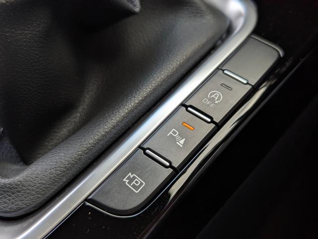 Kia XCeed Photo 9144e97e-4c7c-40ef-899c-1a5015513e60.jpg