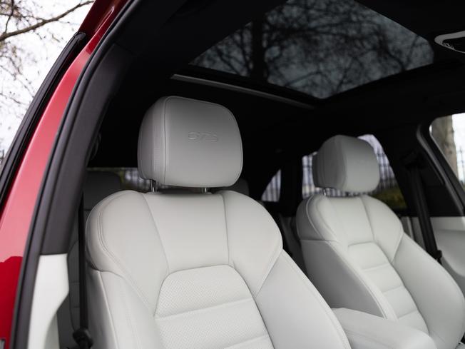 PORSCHE Macan Photo 10