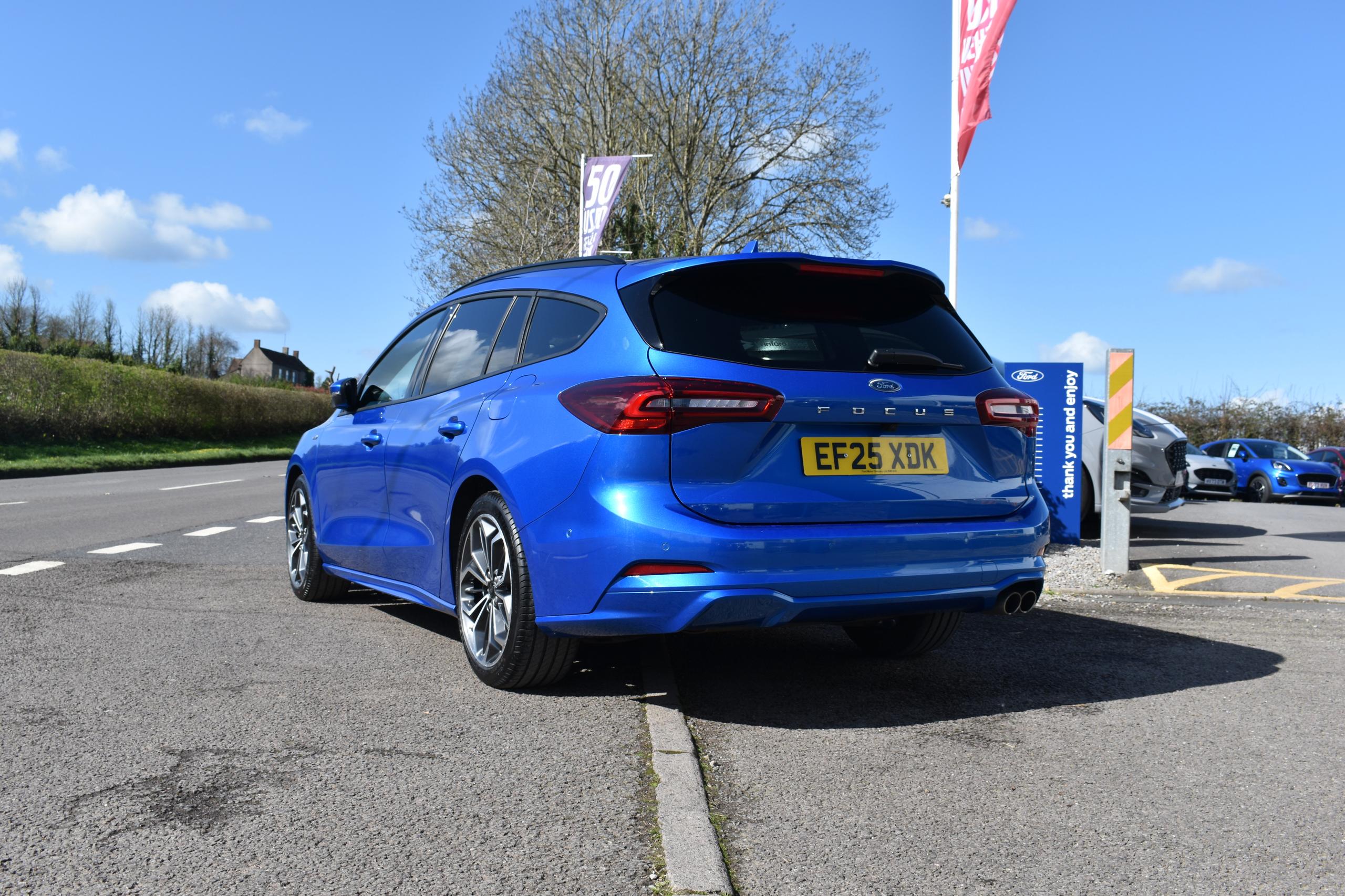 Used Ford Focus EF25XDK 4