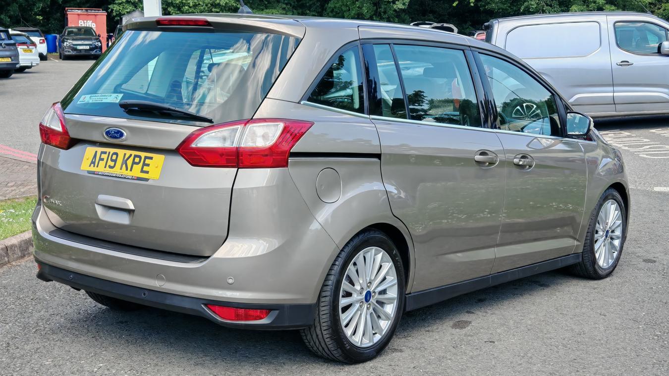 Used Ford Grand C-Max AF19KPE 3