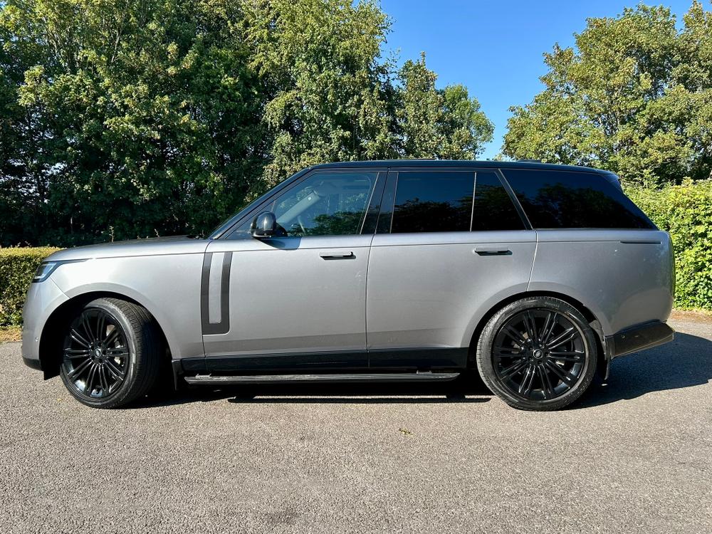 Used Land Rover Range Rover M8KNU 2