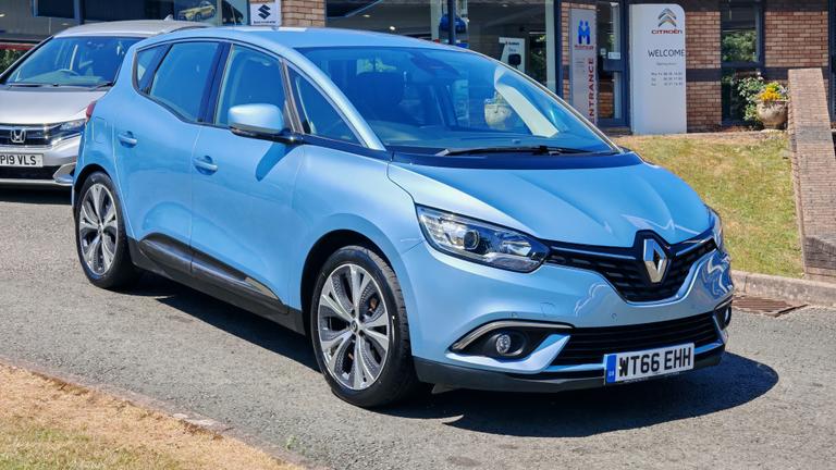 Used Renault Scenic WT66EHH 1