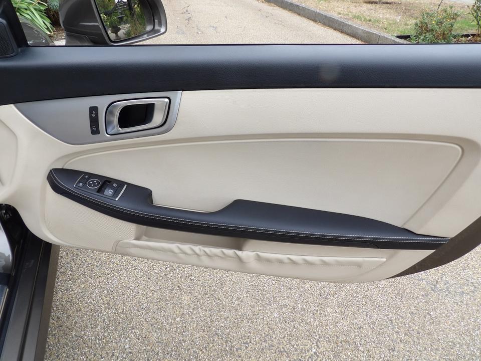 Used Mercedes-Benz SLK AF14CVB 25