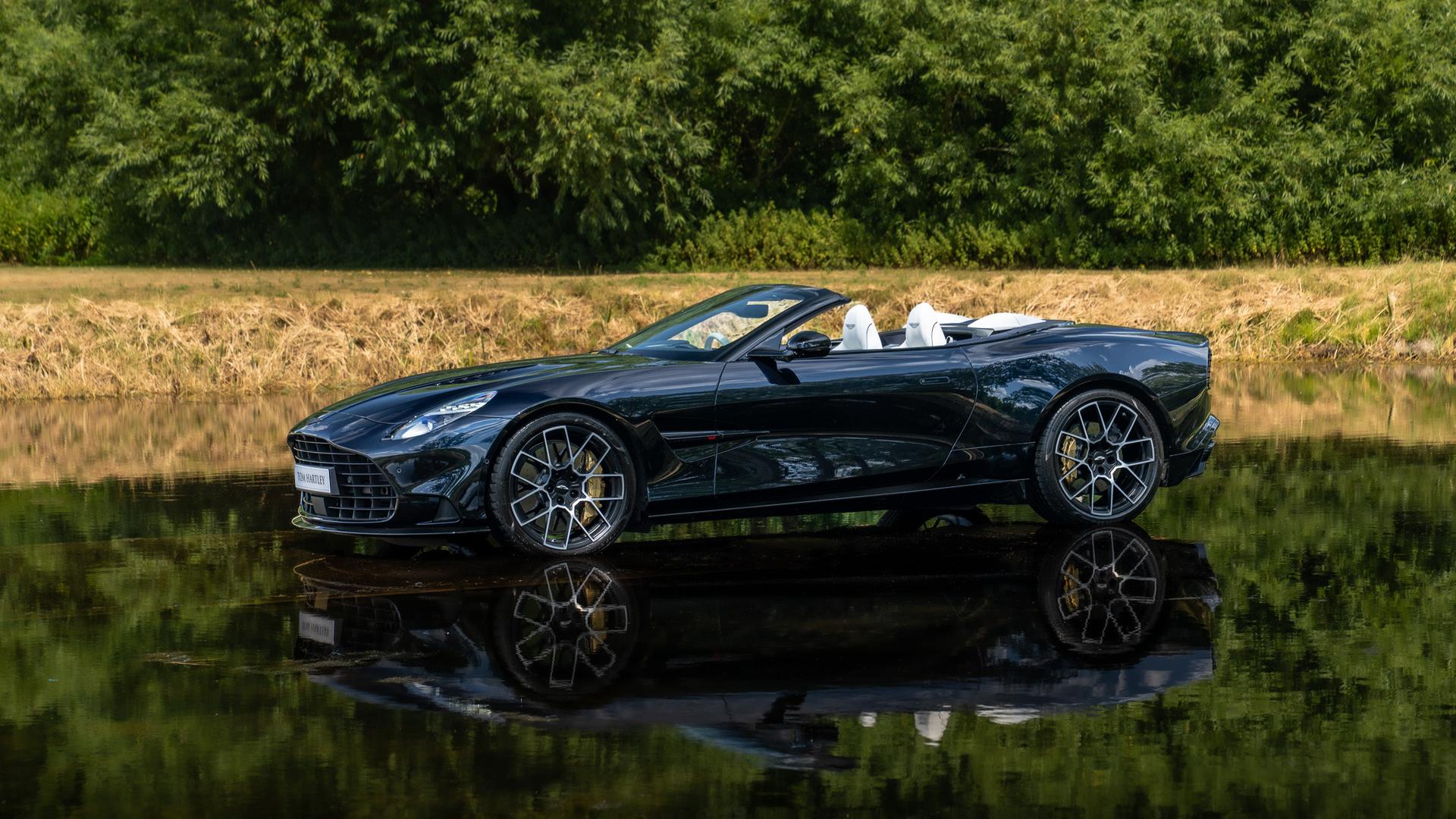 Aston Martin Vanquish Photo 91951c61-42ad-4150-92c1-6964bd1d02af.jpg