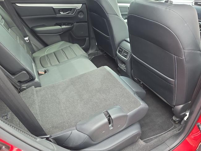 Honda CR-V Photo 91c5cd45-51e4-4a3a-b59f-efa486926a29.jpg