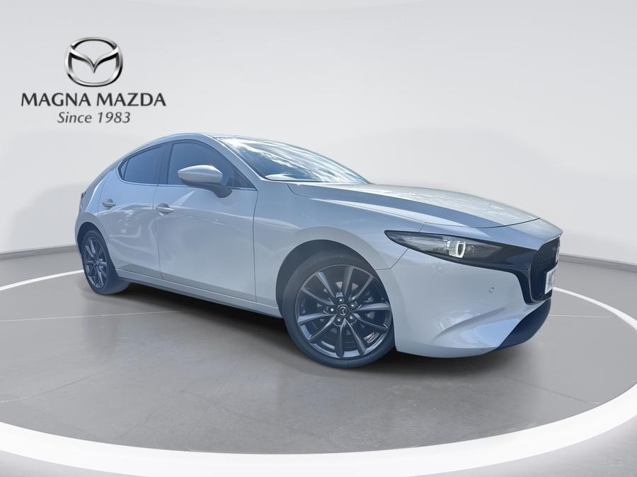 Mazda Mazda3 Photo 91cd0293-3438-4db3-87a0-1f07d102d801.jpg