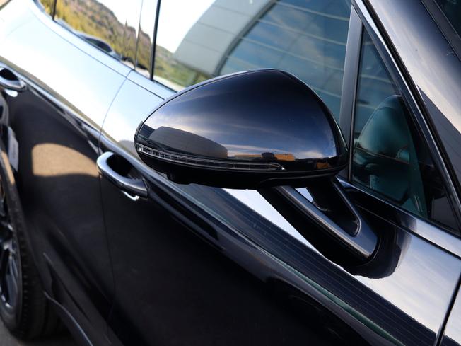 PORSCHE Macan Photo 28