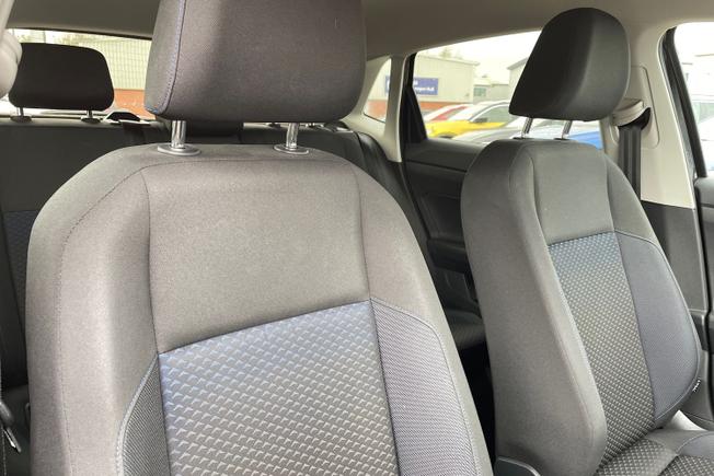 VOLKSWAGEN Polo Photo 27