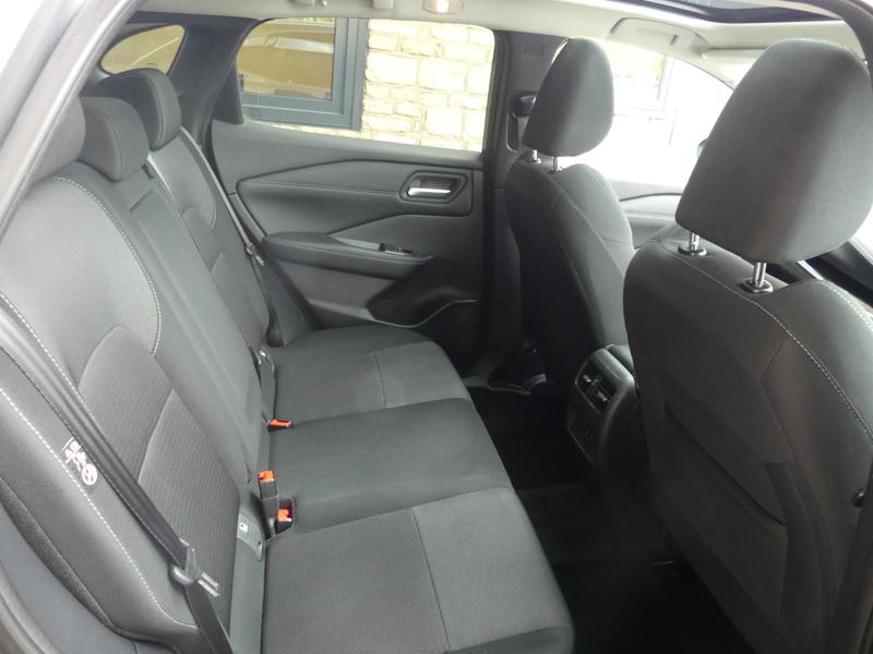 Nissan Qashqai Photo 923df00d-203d-4328-aac3-7f54740fd1b3.jpg
