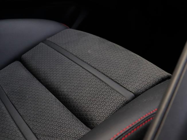 PORSCHE Cayenne Photo 23