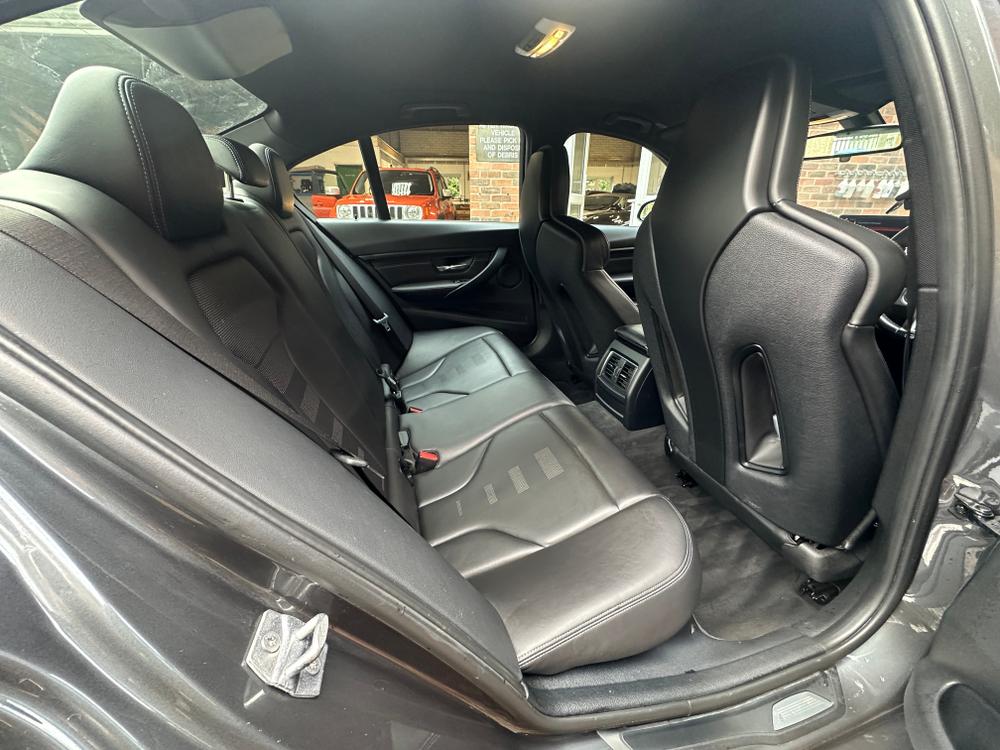 Used BMW M3 LR18OLO 12