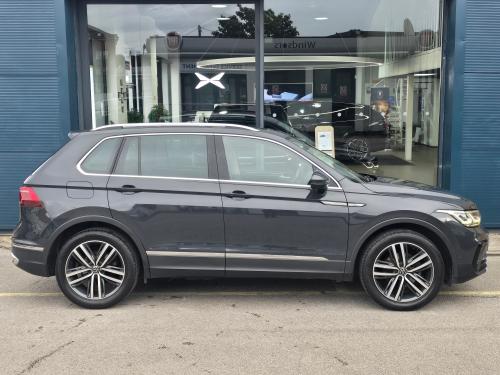Volkswagen Tiguan Photo 926dbb8a-d0e4-4008-a59a-adee95d85ae5.jpg