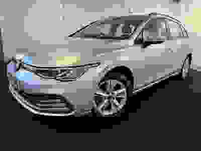 Used 2021 Volkswagen Golf ESTATE AUTOMATIC 1.0 eTSI MHEV Life Estate 5dr Petrol Hybrid DSG Euro 6 (s/s) (110 ps) at Hodgson Car Sales