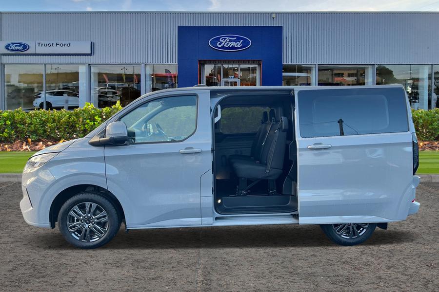 Ford TRANSIT CUSTOM Photo 92921bb8-6b6e-45ac-b825-9078f63e9ac0.jpg