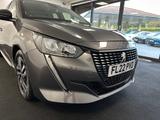Peugeot 208 Photo 3