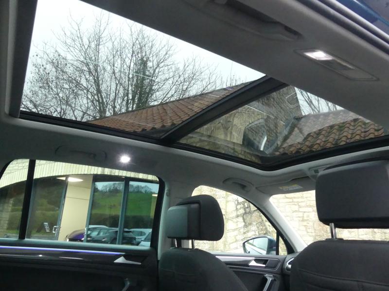 Volkswagen Tiguan Photo 92de42b9-180c-4e7b-b515-49411eeaa067.jpg