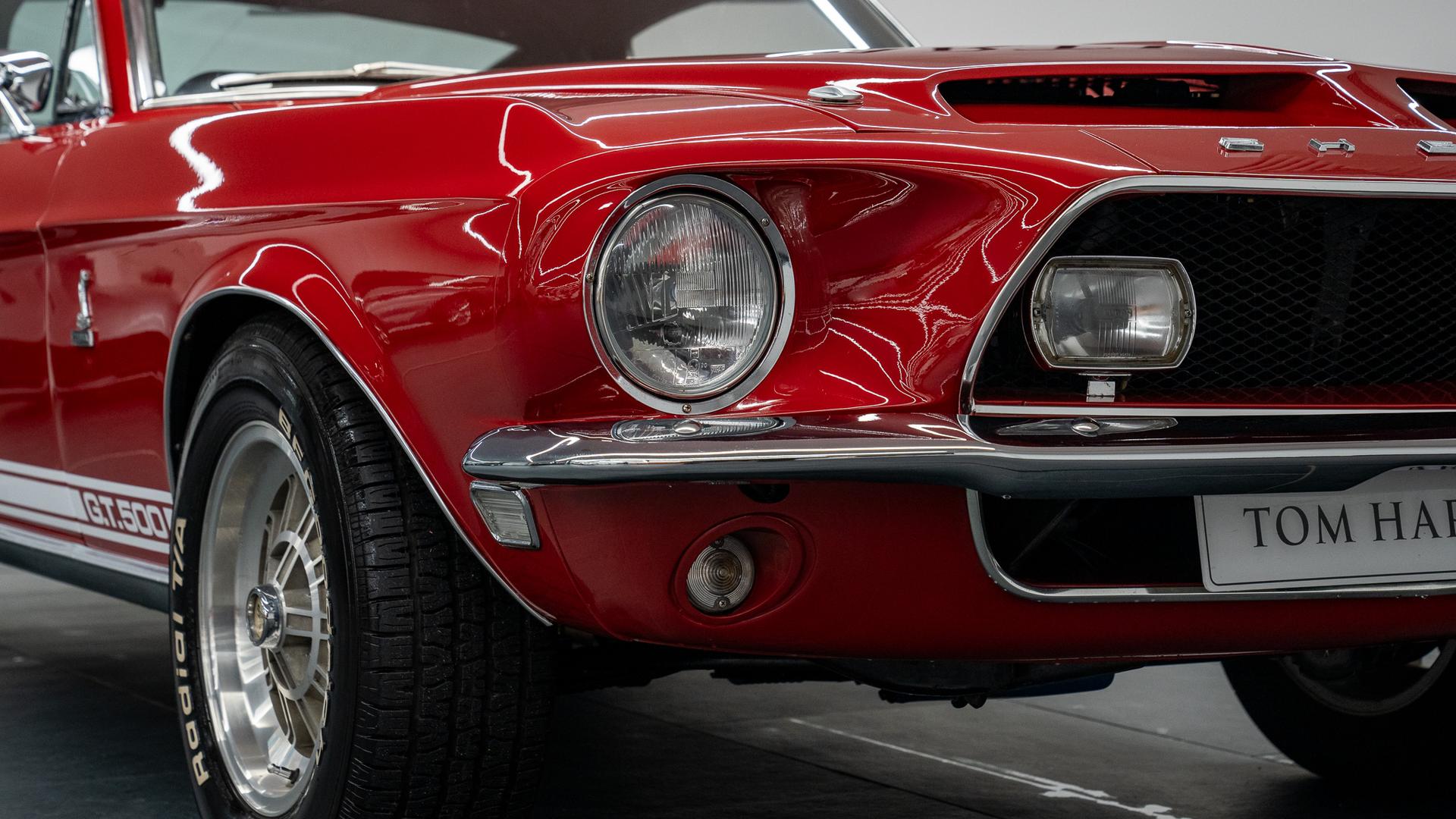 Ford Mustang Photo 92efd74e-a677-4fac-ad8f-e2bca285beb0.jpg