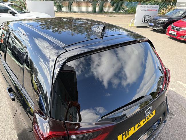 Honda Jazz Photo 92f22b4b-b02b-4b0c-8c12-e648f36637d2.jpg