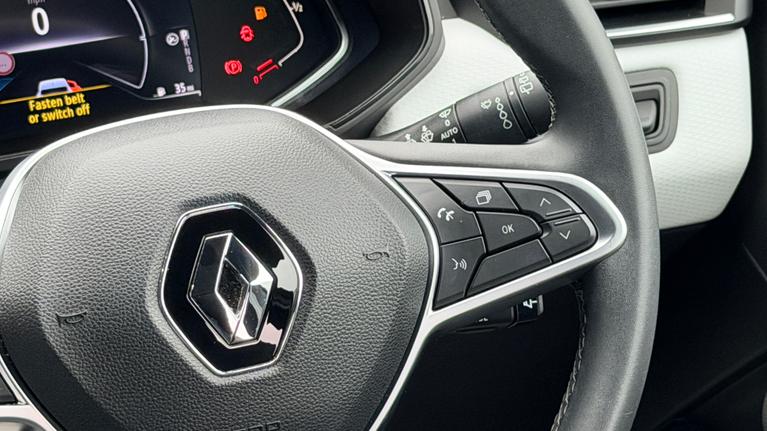 Used Renault Clio RK72DZD 9
