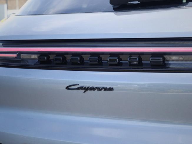 PORSCHE Cayenne Photo 15