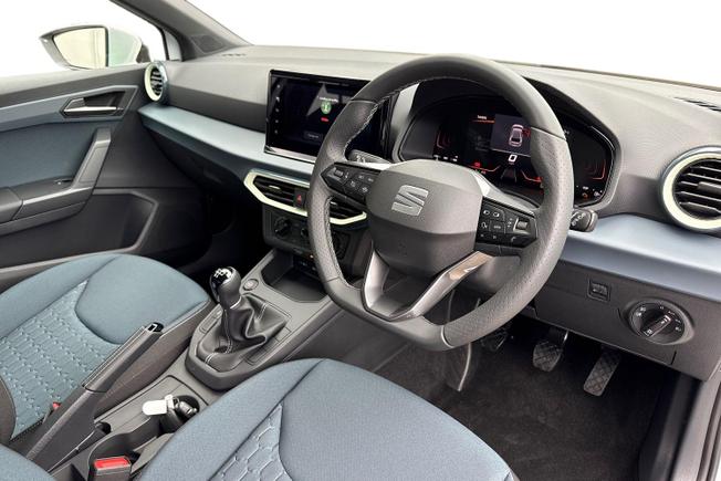 SEAT Ibiza Photo 6
