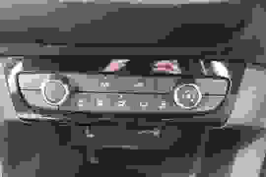 Vauxhall CORSA Photo 9341bdc8-eaa6-4cfd-89a8-a57d5b1b918a.jpg