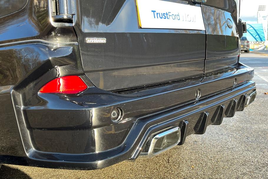 Used Ford TRANSIT CUSTOM PREDATORPHEV01 9