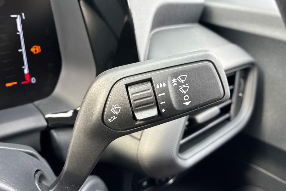 Used Ford TRANSIT COURIER 21/N087736 29