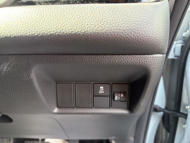 Honda Jazz Photo 9361f81e-8385-4756-806a-144a15717b19.jpg
