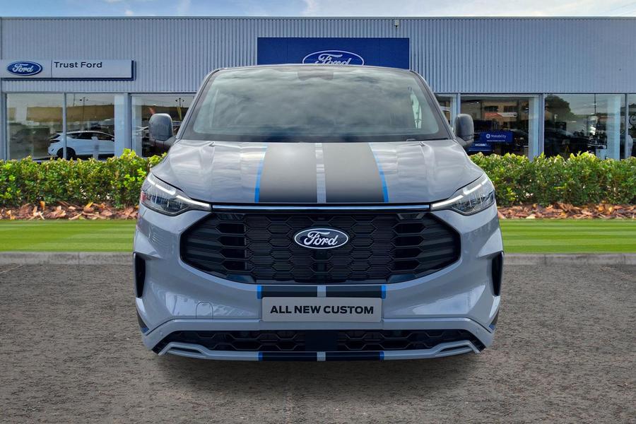 Ford TRANSIT CUSTOM Photo 93622649-d71b-4819-a700-e5badad686aa.jpg