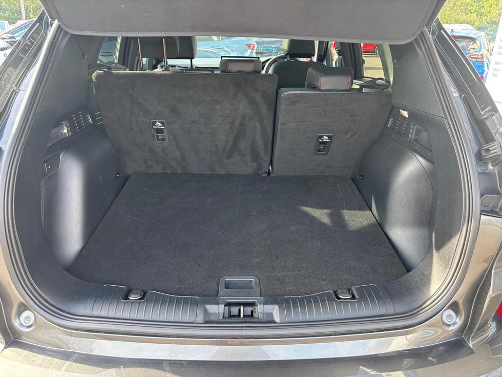 Ford Kuga Photo 936e5a8b-2401-49d1-b284-93f4deb75f96.JPG